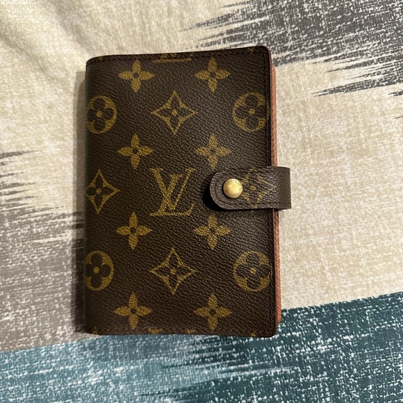 Louis Vuitton Other - Louis Vuitton Agenda PM